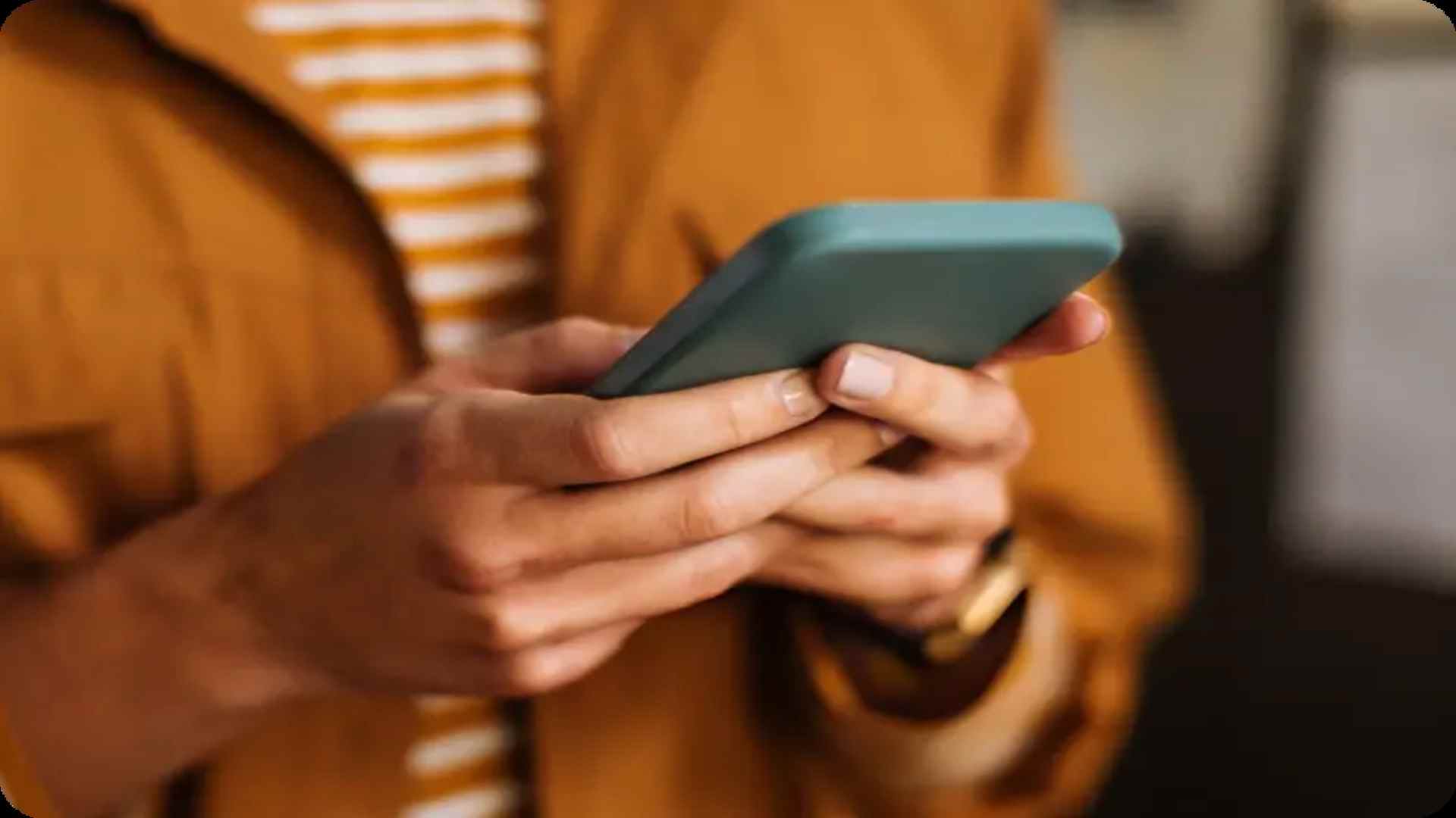 The Connection Between Random Choice And Human Curiosity